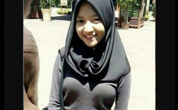 Cerita Sex Menikmati Gadis Berjilbab Cantik Di Hutan